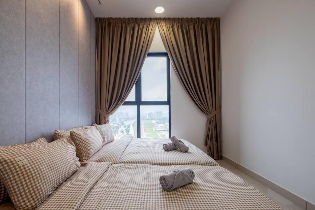 Trion @ Kl Tropical Night Beauty Mrt Free Bus Apartment *