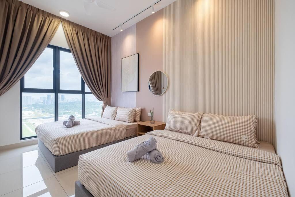 Trion @ Kl Tropical Night Beauty Mrt Free Bus Apartment Kuala Lumpur