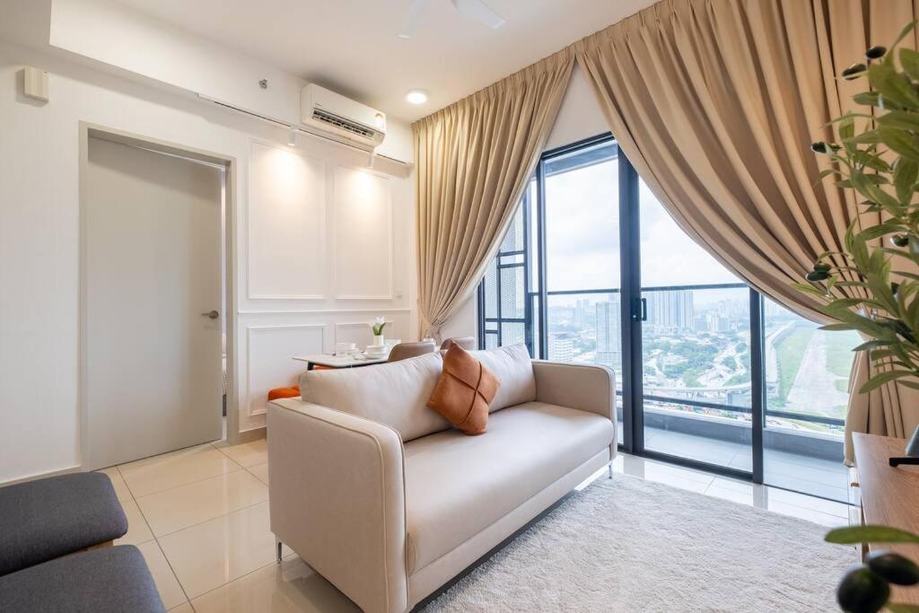 Apartment Trion @ Kl Tropical Night Beauty Mrt Free Bus Kuala Lumpur